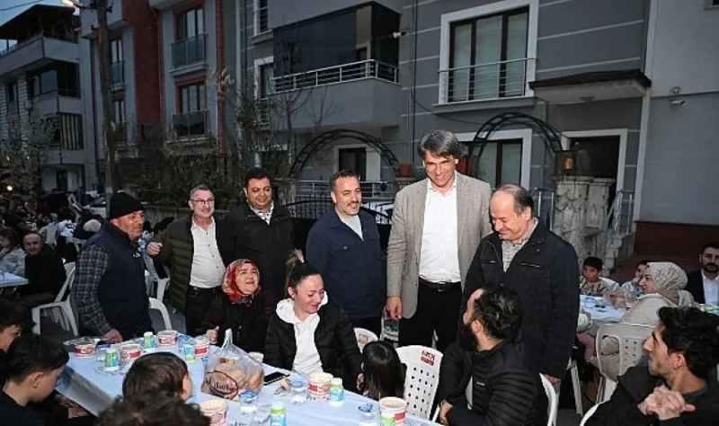 Başkan Kocaman, İftar Sofralarında