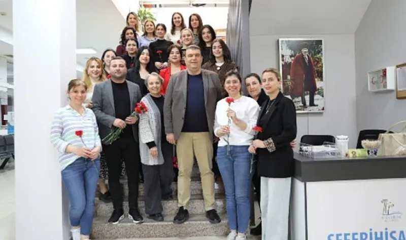 Başkan Yetişkin’den kadın mesai arkadaşlarına müjde