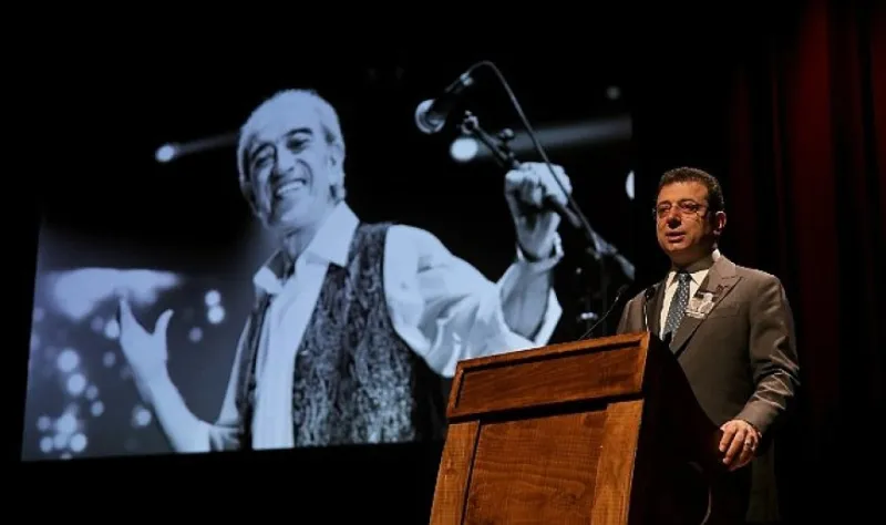 Edip Akbayram Son Yolculuğuna Uğurlandı