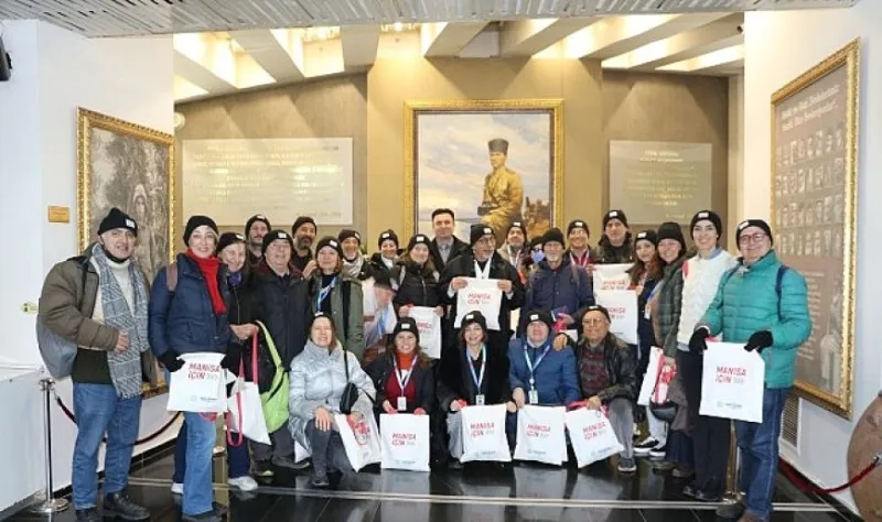 Manisa Büyükşehir Belediyesi, İzmirli Turist Rehberlerini Ağırladı