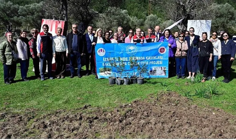 Yarımada Kadınları Sakız Ağacına Can Katıyor