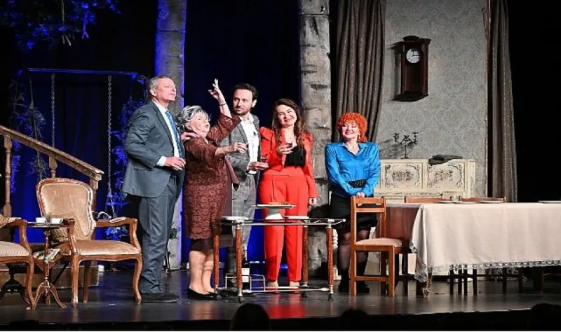 1. Manisa Mesir Tiyatro Festivali Başladı
