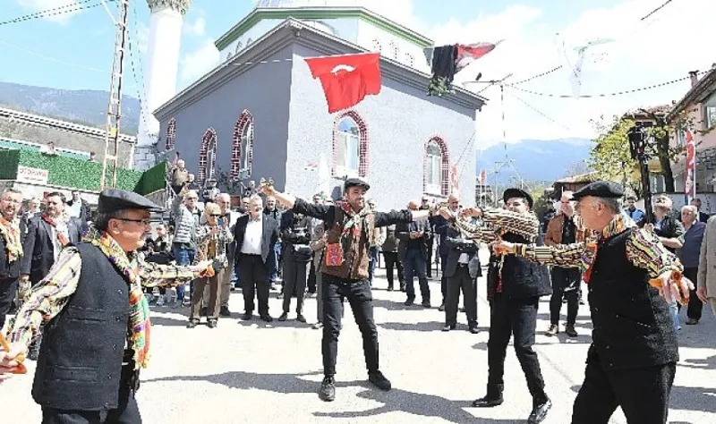 Asırlık köy düğünü Fetih Etkinlikleri’nde hayat buldu