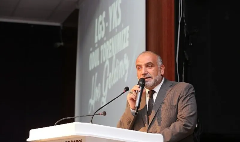Canik’te Gelenek Devam Ediyor: YKS ve LGS’de Dereceye Girene Ödül