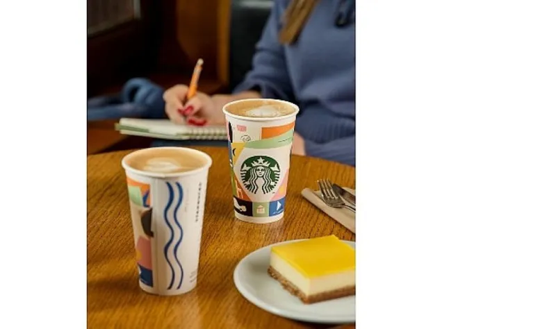 Cup Design Yarışmasının Birincisi   Mavisu Demirağ’ın Tasarımı   İkonik Starbucks Bardaklarında