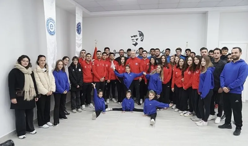 Ege Üniversitesi Spor Kulübü Sualtı Ragbisi takımları başarıları ile göz kamaştırdı