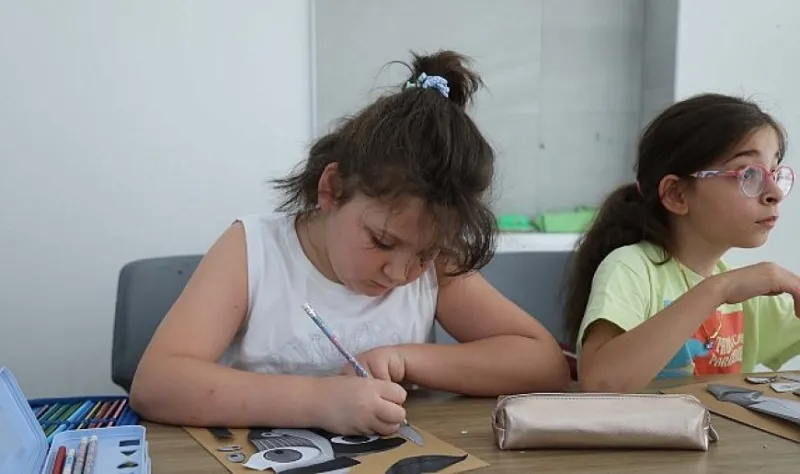 Felsefeden Mutfak İşlerine 23 Nisan Çocuk Evi’nde Yeni Dönem Başlıyor