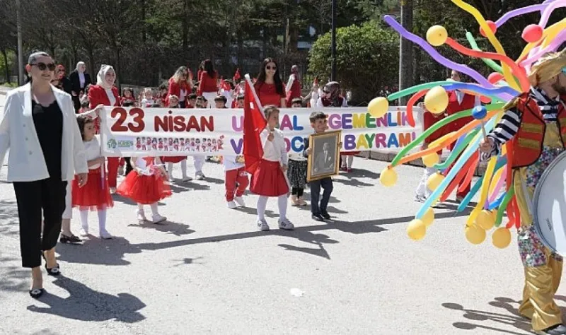 Miniklerin 23 Nisan Sevinci