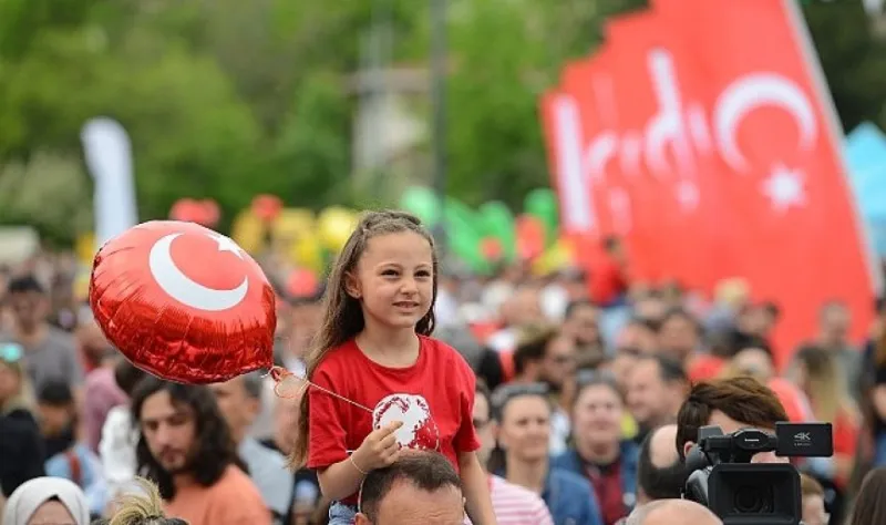 Nilüfer’de 23 Nisan Çocuk Bayramı’na renkli kutlama