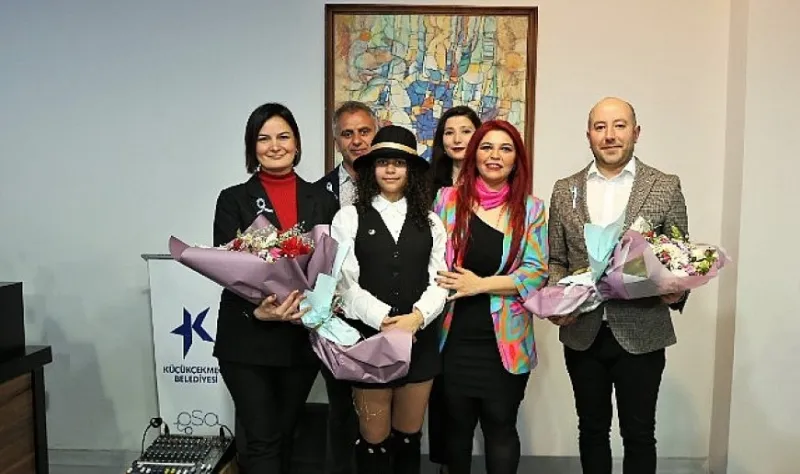 Otizmli Miral’den İlham Veren Sergi Küçükçekmece’de