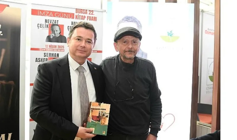 Şair ve yazar Nevzat Çelik okurlarıyla Osmangazi standında buluştu