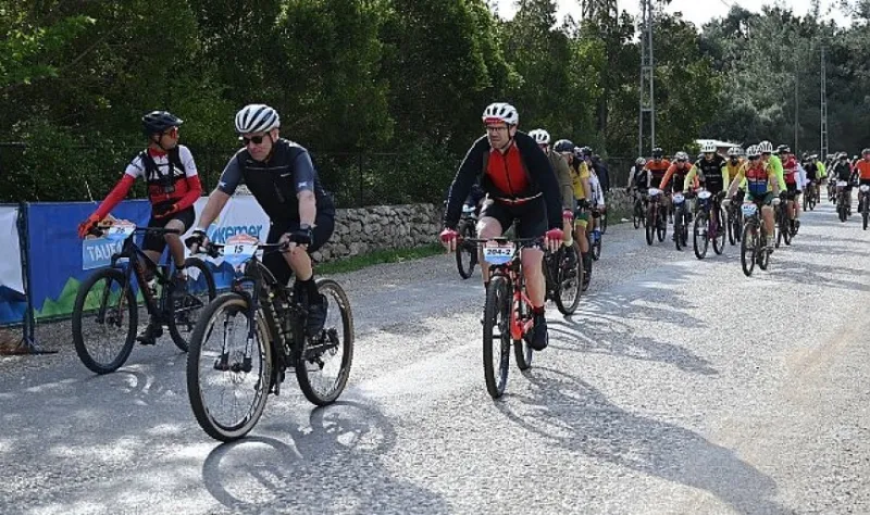 Trans Taurus Dağ Bisikleti Etap Yarışları devam ediyor