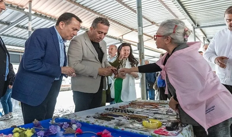 Yenişehir Belediyesi yenilenen üretici kadın pazarını açtı