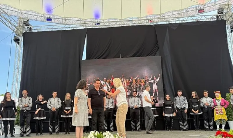 Almanya’daki Hessentag 2025 Festivali’nde Osmangazi rüzgarı