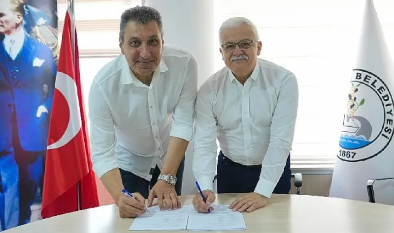 Aslan Yol Burhaniye Belediyespor’da Başantrenör Mustafa Seçerlioğlu dönemi başladı