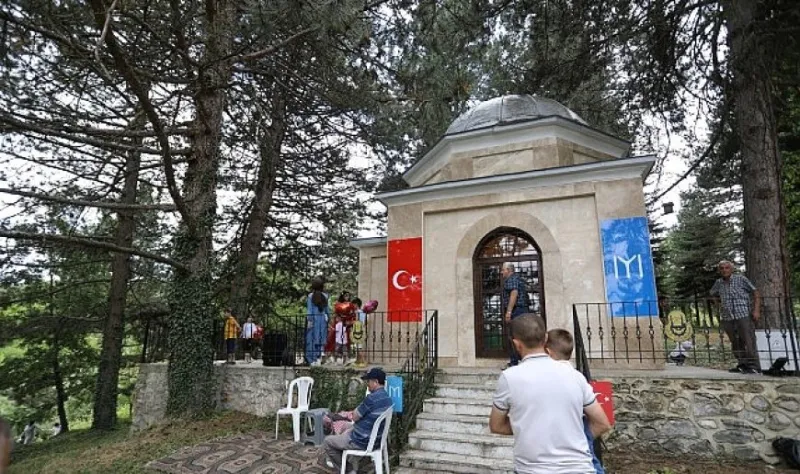 İnegöl Fatihi Turgut Alp Dualarla Anıldı