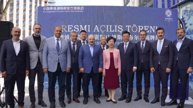 İznik ve Jingdezhen arasında tarihi iş birliği… Seramik Sanayi Birliği İstanbul’da imzalandı