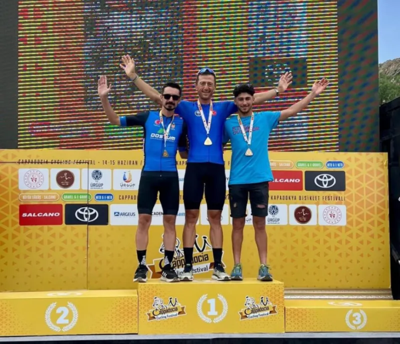Mudanya’nın bisiklet sporcusu zirveye pedal çevirdi