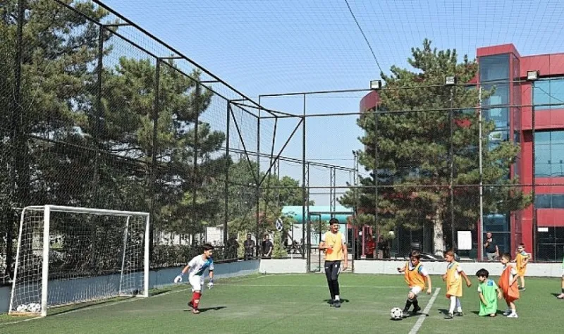 Nilüfer Yaz Spor Okulları’nda sertifika heyecanı