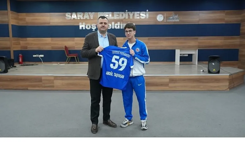Başkan Taşyasan şampiyonları ağırladı