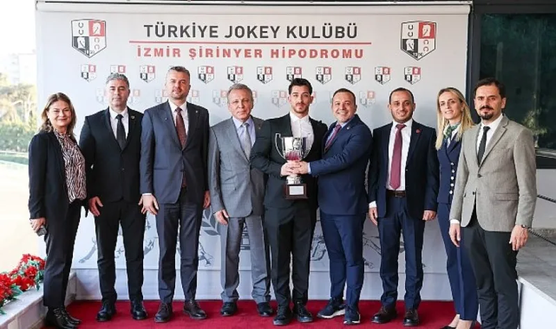 Buca Belediye Başkanlığı Koşusu’nu Önderbeyim kazandı