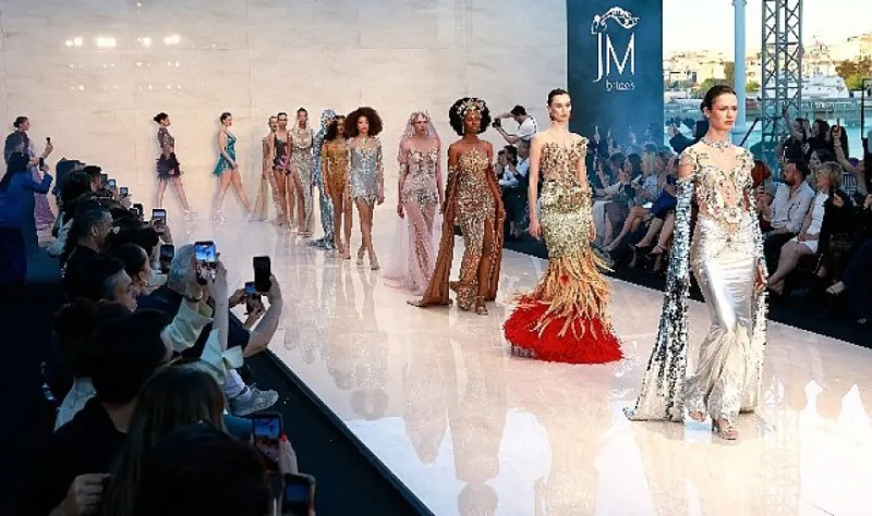 JM Bride’s 2026 Runway Fashion İzmir 'Shining Dreams' Koleksiyonu ile Moda Dünyasına Büyüleyici Bir Dokunuş