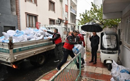 Manisa’da ihtiyaç sahiplerine odun desteği