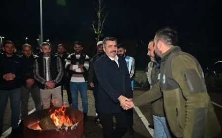 Bursa Yıldırım’da Başkan Yılmaz, Veterinerlik personeliyle buluştu