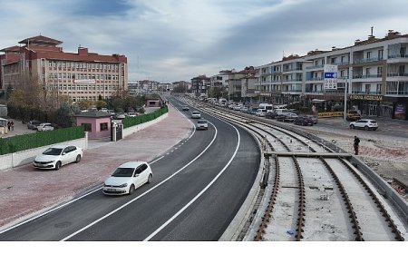 Başkan Altay Adliye – Şehir Hastanesi Raylı Sistem Bağlantısında Çalışmaların Sona Yaklaştığını Açıkladı