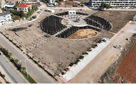 Büyükşehir Belediyesi’nden Döşemealtı’na 14 bin metrekarelik park