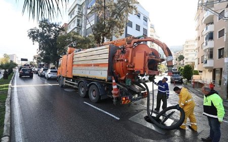 Karaburun’da şiddetli yağış sonrası İZSU’dan hızlı müdahale