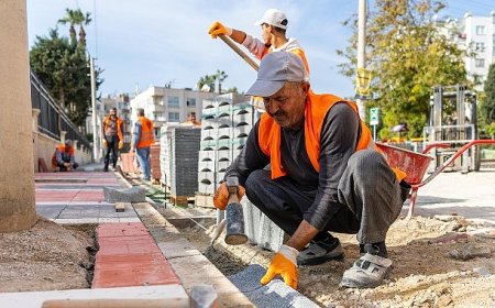 Yenişehir’de yol ve kaldırımlar yenileniyor