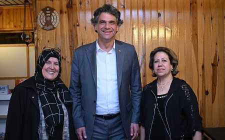 Muhtarlar Dernek Başkanları Kartepe’de Buluştu