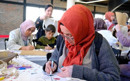 Turuncu balonlarla kadına şiddete ‘dur’ mesajı