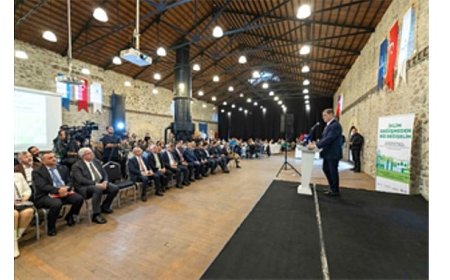 Başkan Tugay: Geleceği bekleyen değil, geleceği planlayan ve inşa eden bir şehir olmak zorundayız