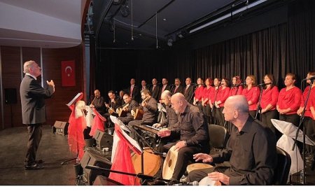İnegöl Belediyesi Thm Korosundan Muhteşem Müzik Ziyafeti