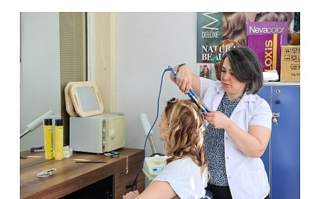 Buca Belediyesi’nin kursları kadınlara kariyer kapılarını açıyor