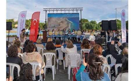İzmir’den dünyaya, dünyadan İzmir’e: Buradayım, iyiyim