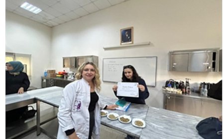 Meslek Fabrikası’nda sertifika sevinci