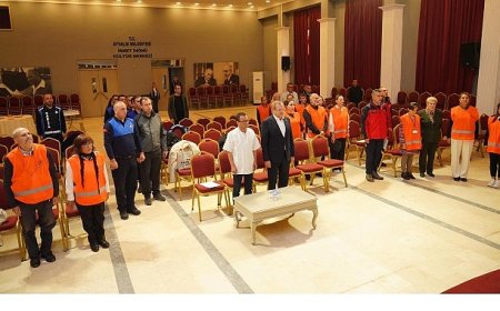 Başkan Mesut Ergin: “Afetlere hazırlıklı bir Ayvalık için eğitimlerimizi sürdürüyoruz”