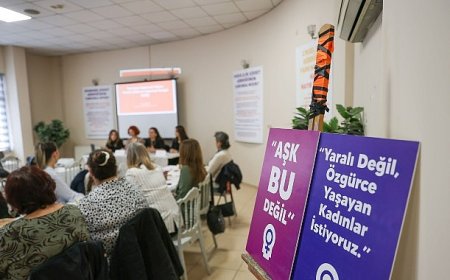 Buca’da Türk dizilerinde romantize edilen şiddet tartışıldı