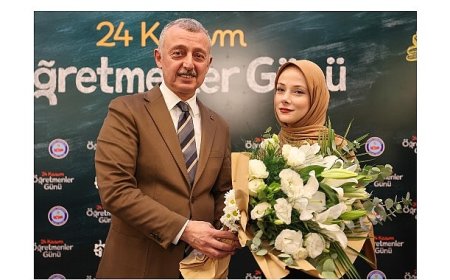 Başkan Büyükakın: “Ülkemizin geleceğini inşa ediyorsunuz”