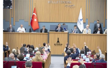 İZBAN’da indirim, ulaşımda “genç tarife” dönemi