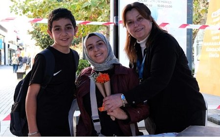 Büyükşehir’den kadına şiddete turuncu farkındalık