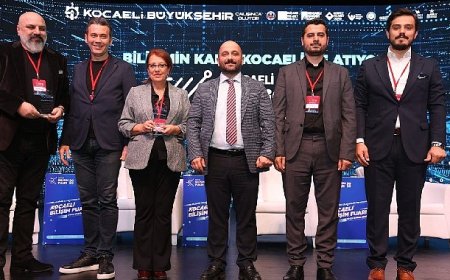 Yapay zekâ çağında tüm konular masaya yatırıldı