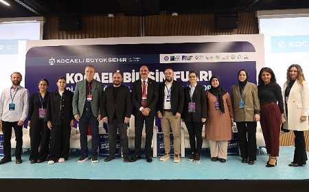 Bilişim Fuarı’nda geleceğin teknolojileri konuşuldu