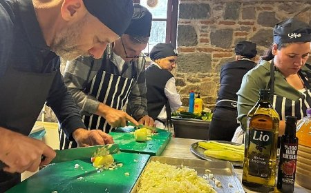 Şef Rıfat Yurttaş, Meslek Fabrikası’nda Ege yemekleri yaptı