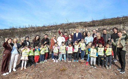 Minik ellerden yanan alanlara umut tohumları