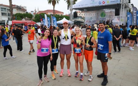 İstanbul Bakırköy’de öğretmenler günü için 2 bin 800 kişi koştu