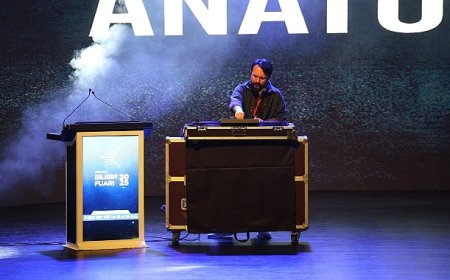 Yapay zekâ, Kongre Merkezi’nde müzikle coştu